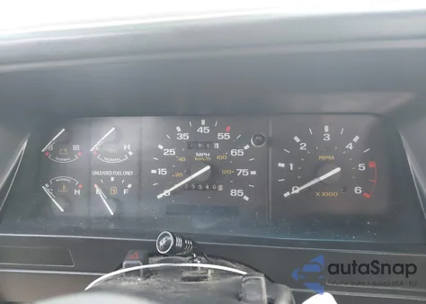 1992 Ford Explorer z USA, uszkodzony, nr VIN 1FMCU24X7NUA02859